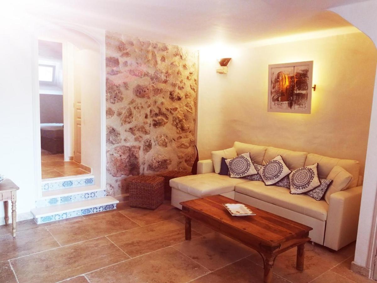 Bastide Provencale Les Muriers D'Engaspaty Сейан Экстерьер фото
